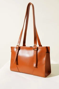 Single Compartment Zipper Bag Tan