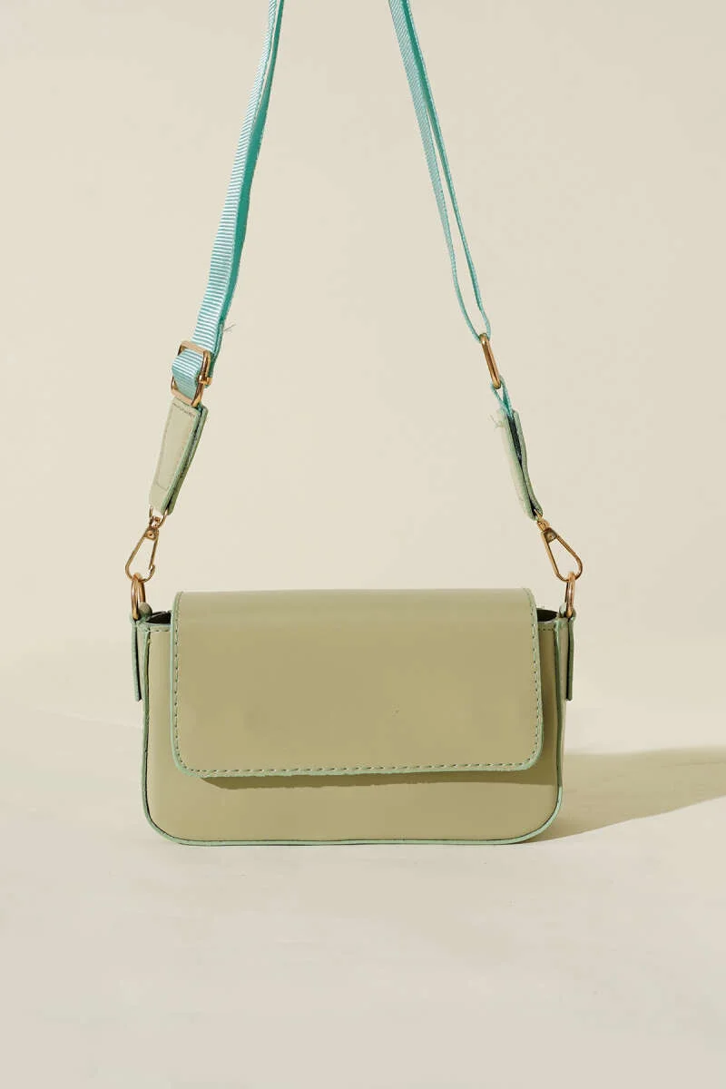 Single-Eyed Magnetic Shoulder Bag Mint Green – Bild 2