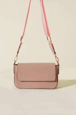 Alternative view of Single-Eyed Magnetic Shoulder Bag Powder