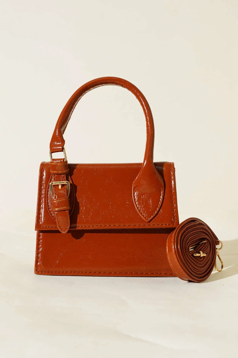 Single Belt Detail Patent Bag Tan - immagine 2