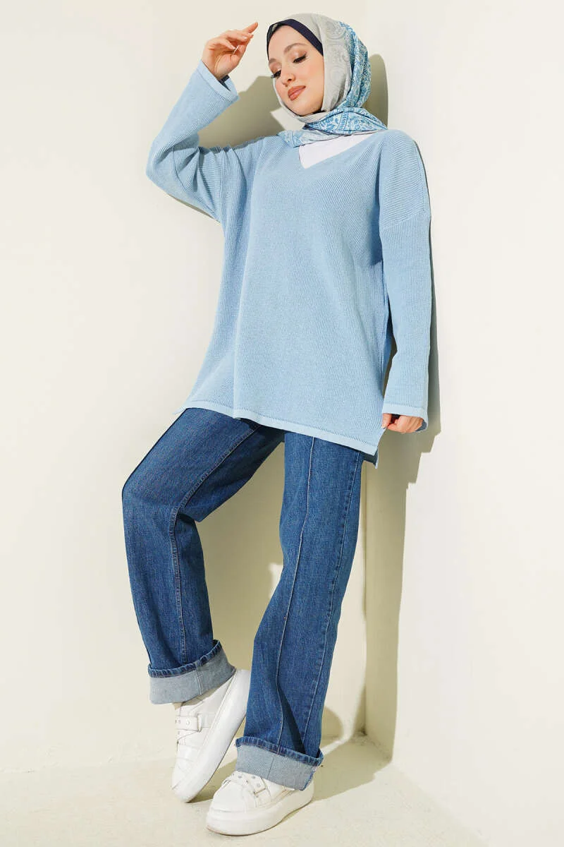V-Neck Plain Knit Tunic Blue – Image 2