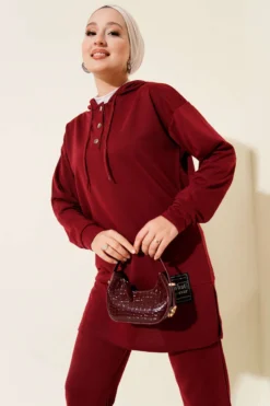 Alternative view of Hooded Two-Piece Set Burgundy