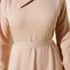 Detailed Neck Piece Evening Dress Beige all'ingrosso dress view 4 - Hicabistan fabbrica Turchia