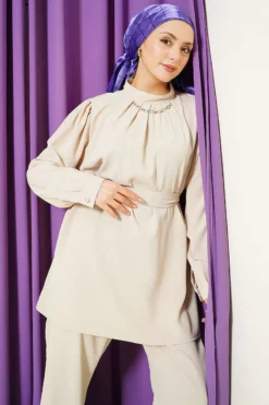 Alternative view of Tunic Set with Necklace Collar Beige