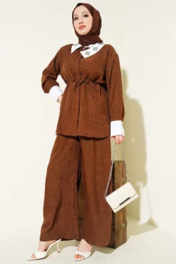 Stone-Embellished Hidden Button Two-Piece Set Brown all'ingrosso clothing set view 2 - Hicabistan fabbrica Turchia