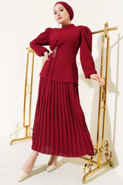Side Gathered Pleated Skirt Two-Piece Set Burgundy