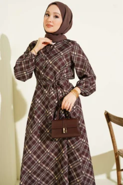 Half Buttoned Checkered Flared Dress Brown en gros dress view 2 - Hicabistan usine Turquie