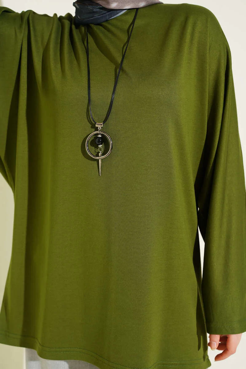 Batwing Basic Tunic Green - Image 4