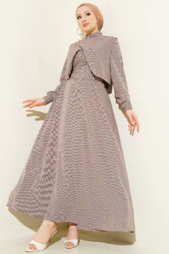 Dress with Vest and Gingham Pattern Brown