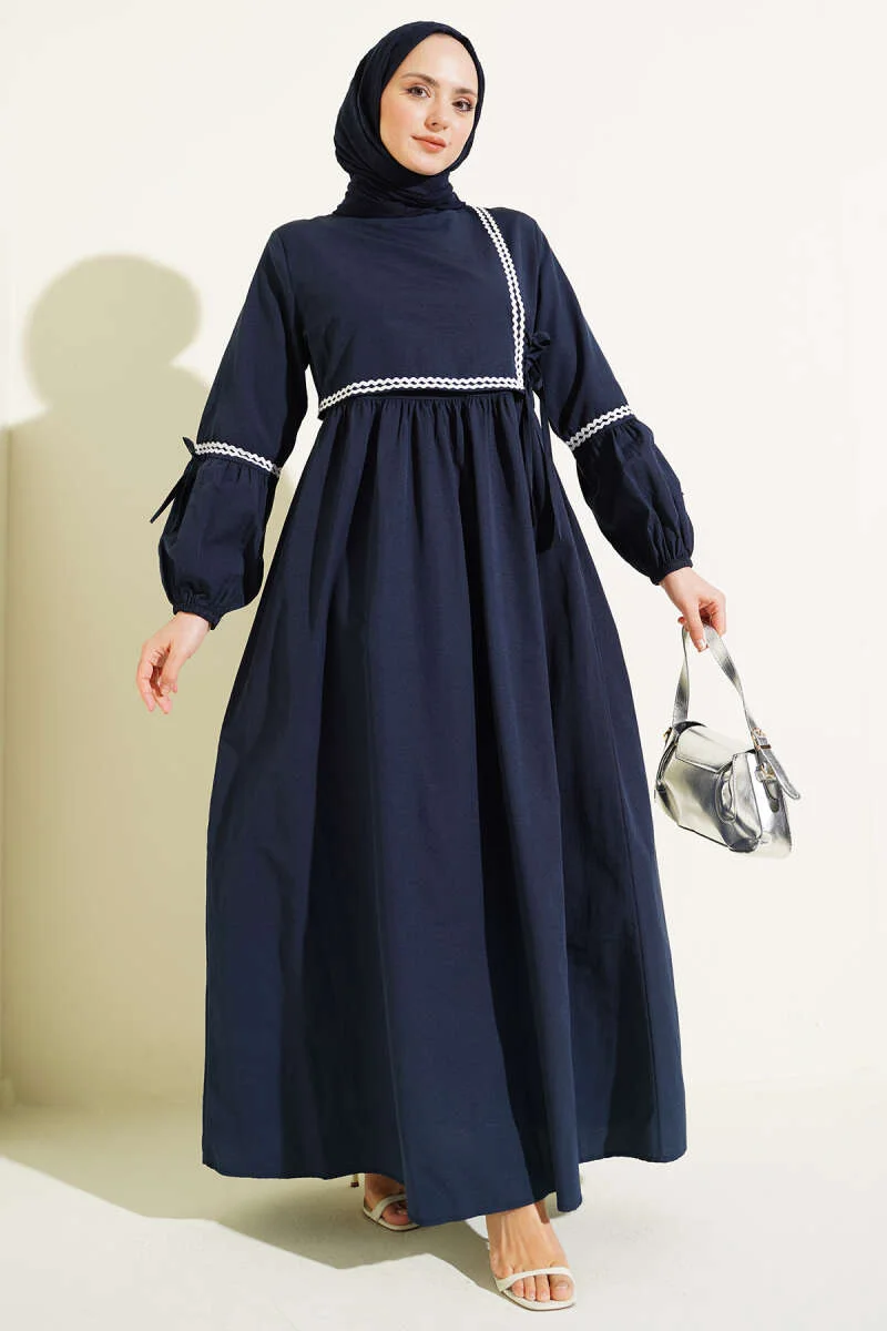 Zigzag Embroidered Side Tie Poplin Dress Navy Blue al por mayor dress view 2 - Hicabistan fábrica Turquía