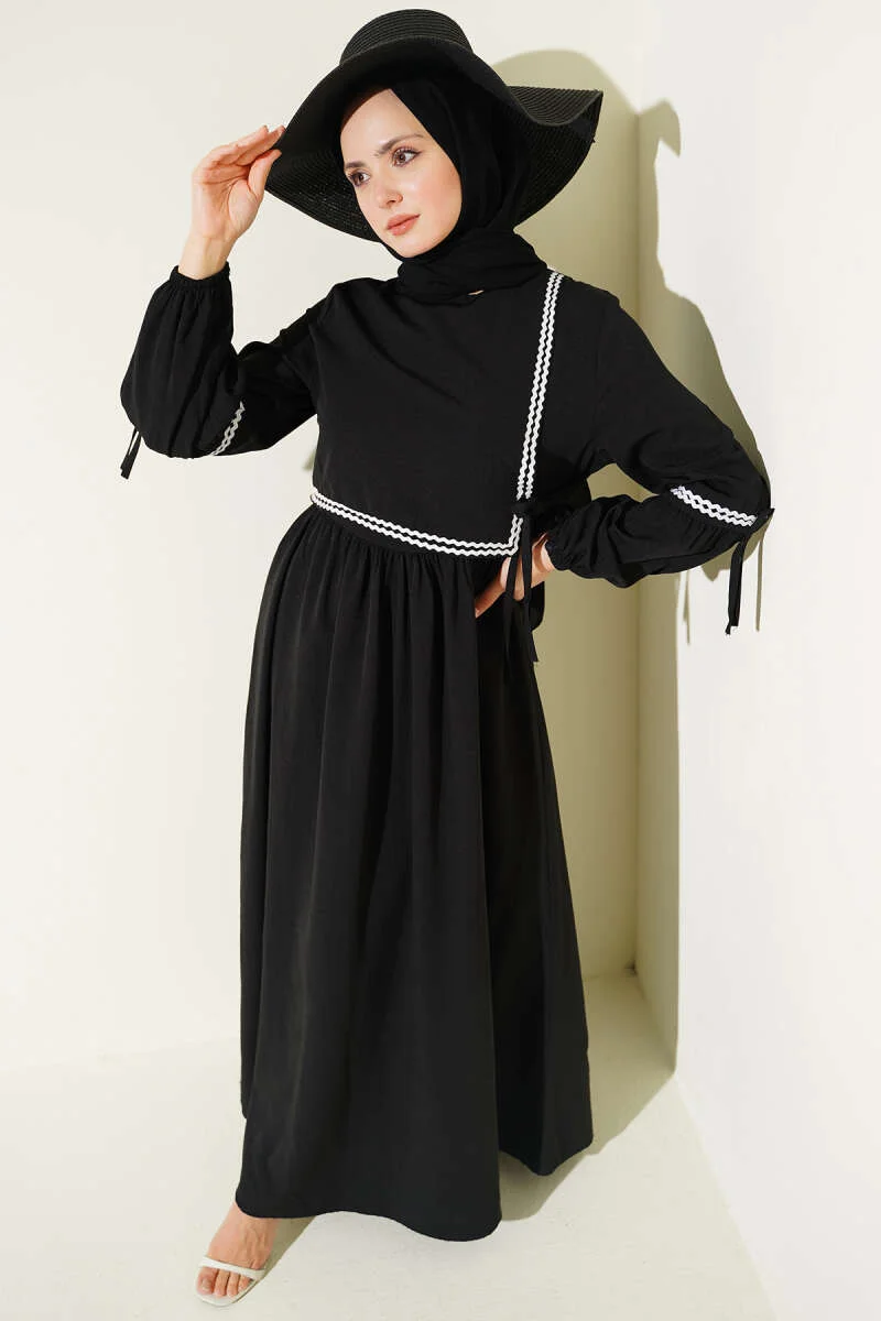 Zigzag Embroidered Side Tie Poplin Dress Black Großhandel dress - Hicabistan Türkei Fabrik