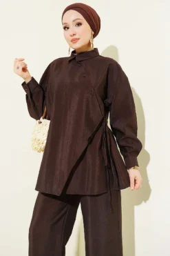 Vista alternativa de Cross Buttoned Tied Parachute Two-Piece Set Brown