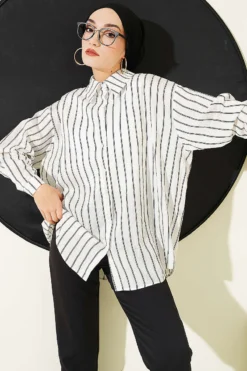 Back Double Pleated Striped Shirt White