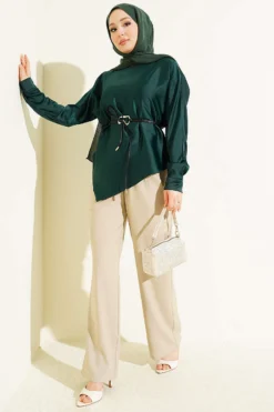 Vista alternativa de Asymmetrical Satin Tunic Emerald
