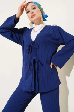 Alternative view of Cropped Tie-Front Two-Piece Set Navy Blue
