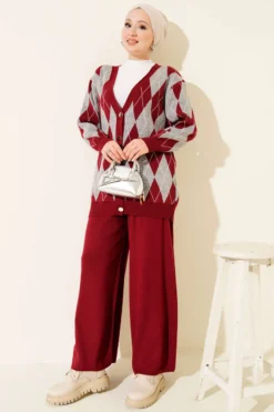 Alternative view of Buttoned Knit Cardigan Set with Baklava Pattern Burgundy