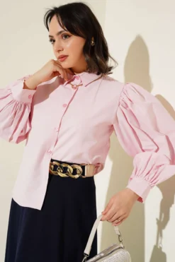 Alternative view of Balloon Sleeve Short Shirt Pink