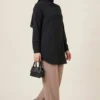 Basic Hidden Button Shirt Black al por mayor shirt view 2 - Hicabistan fábrica Turquía