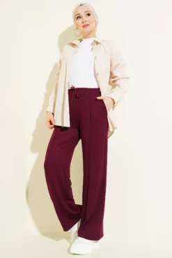 منظر بديل لـ Belted Wide-Leg Trousers Plum