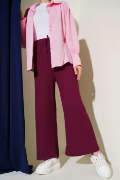 Alternative view of Belt Detail Pleated Trousers Plum