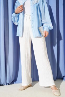 Vue alternative de Belted Embossed Pants White