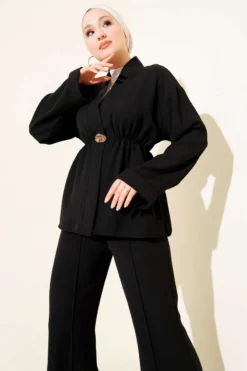 Belted Gold Accessory Two-Piece Set Black