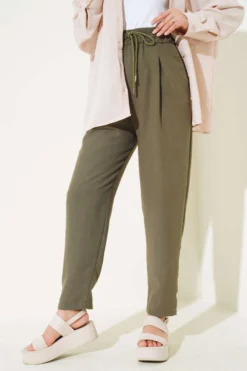 Alternative view of Belted Linen Pants Khaki