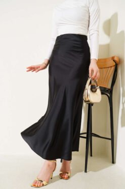 Elastic Waist Satin Skirt Black