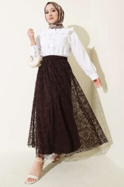 Vue alternative de Elastic Waist Floral Tulle Skirt Brown