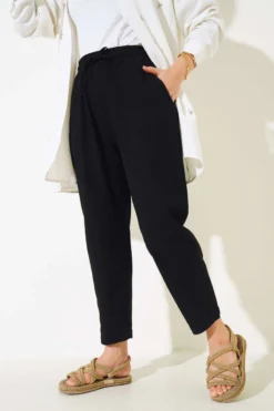 Alternative view of Elastic Waist Linen Pants Black