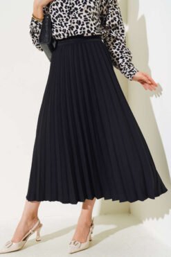 منظر بديل لـ Elastic Waist Pleated Skirt Black