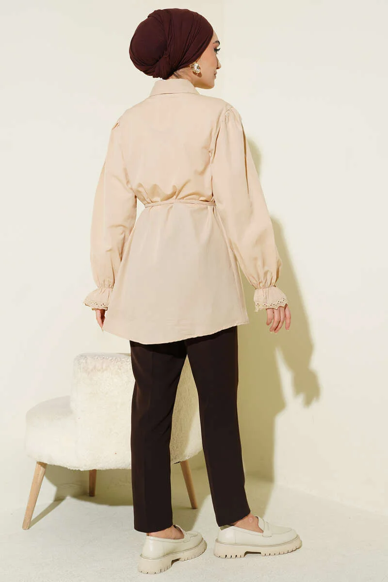 Cuff Elastic Lace Detail Shirt Beige en gros shirt view 3 - Hicabistan usine Turquie