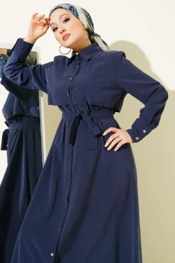 Vue alternative de Buttoned Piece Detailed Belted Dress Navy Blue