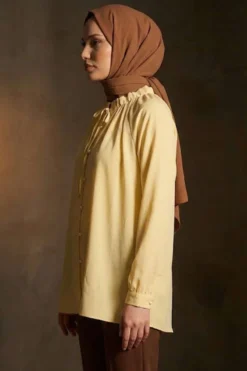 Alternative view of Buttoned Collar Tied Tunic Yellow