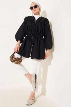 منظر بديل لـ Gathered Front Tied Kimono Black