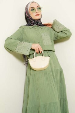 Pocket and Wrist Embroidered Crinkled Skirt Set