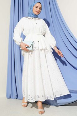 Floral Embroidered Two-Piece Set Ecru