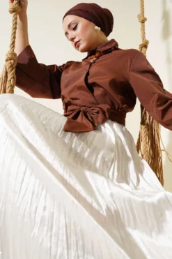 Buttoned Side Tied Short Shirt Brown
