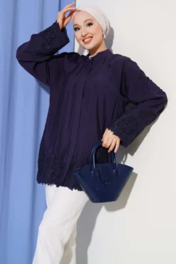 Shirt with Hidden Buttons and Lace Detail Navy Blue بالجملة shirt - Hicabistan مصنع تركيا