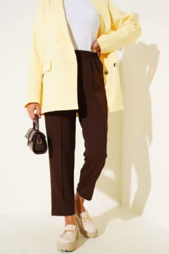 Slim Fit Waistband Trousers with Side Pockets Brown
