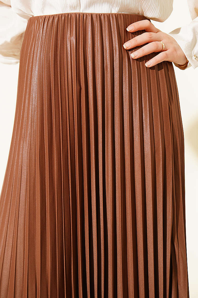 Pleated Faux Leather Skirt en gros skirt view 4 - Hicabistan usine Turquie