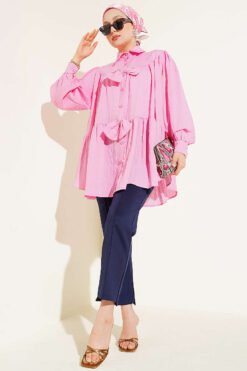 Vue alternative de Oversized Shirt with Bow Detail Pink