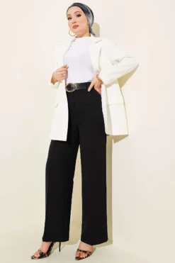 منظر بديل لـ Wide-Leg Belted Trousers Black
