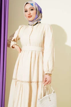 Hidden Button Belted Dress Beige all'ingrosso dress view 2 - Hicabistan fabbrica Turchia