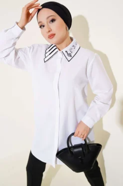 Shirt with Hidden Buttons and Embroidered Collar White بالجملة shirt - Hicabistan مصنع تركيا