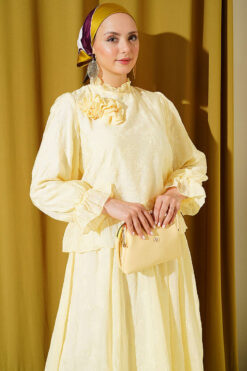Ruffled Skirt Two-Piece Set with Rose Accessory Yellow wholesale clothing set view 2 - Hicabistan Turkey factory