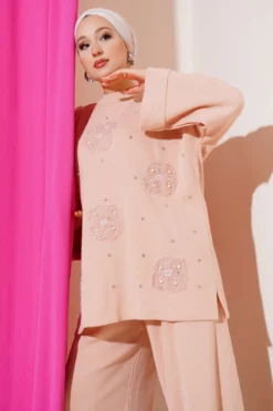 Alternative view of Floral Motif Knit Two-Piece Set Powder Pink