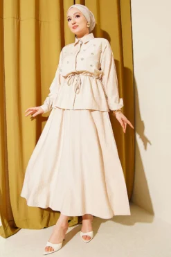 Pearl Flower Waist Tunic Skirt Set Beige