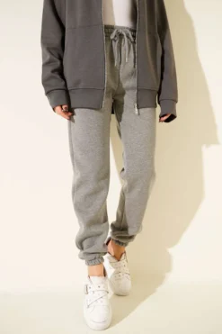 منظر بديل لـ Three Thread Elastic Jogger Pants
