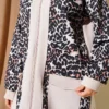 Two-Piece Set with Leopard Print and Pockets Beige all'ingrosso clothing set view 4 - Hicabistan fabbrica Turchia